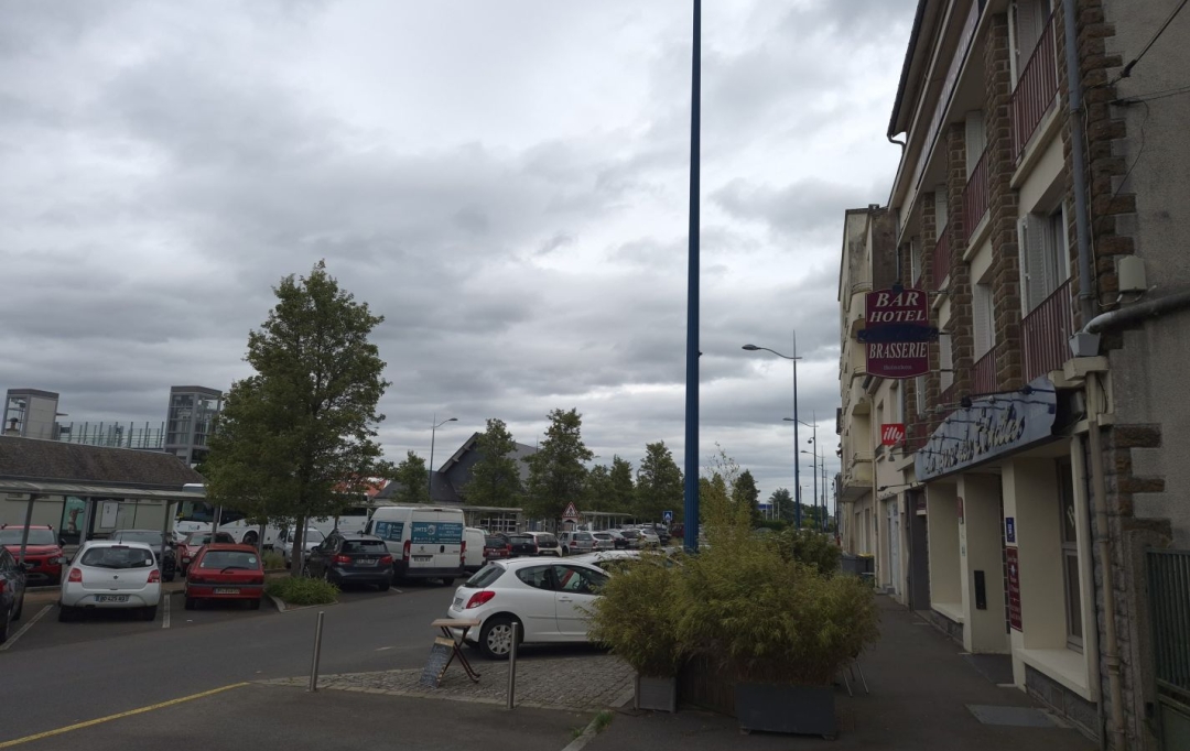 DG IMMOBILIER : Commercial | VIRE (14500) | 424 m2 | 192 000 € 