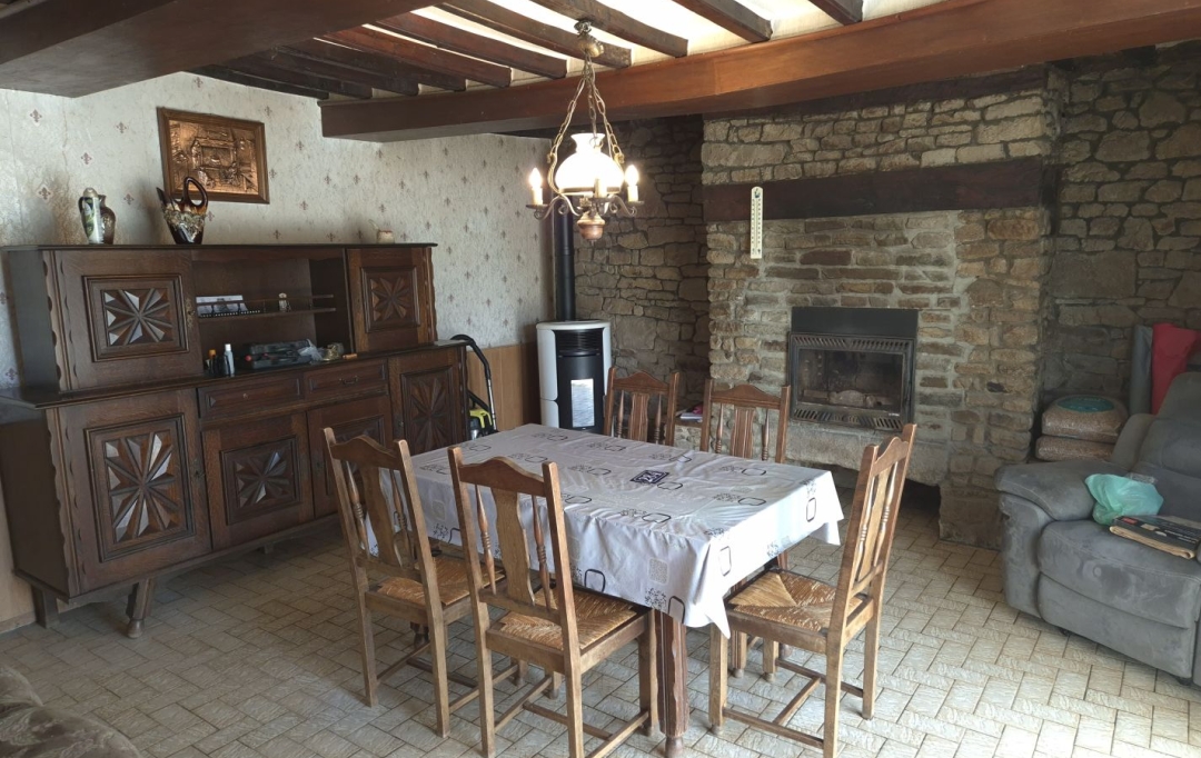 DG IMMOBILIER : House | LANDELLES-ET-COUPIGNY (14380) | 74 m2 | 128 400 € 