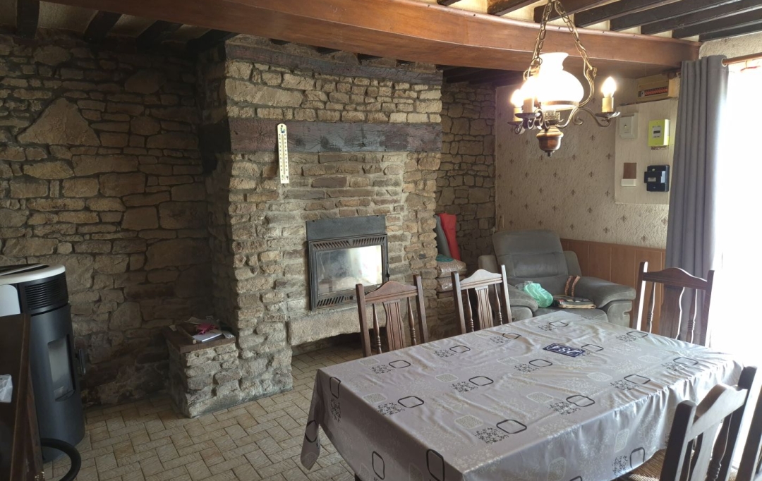 DG IMMOBILIER : House | LANDELLES-ET-COUPIGNY (14380) | 74 m2 | 128 400 € 