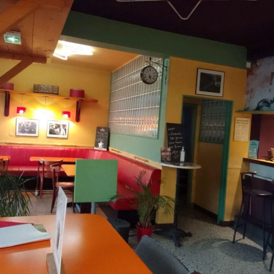 DG IMMOBILIER : Commercial | VIRE (14500) | 424.00m2 | 192 000 € 