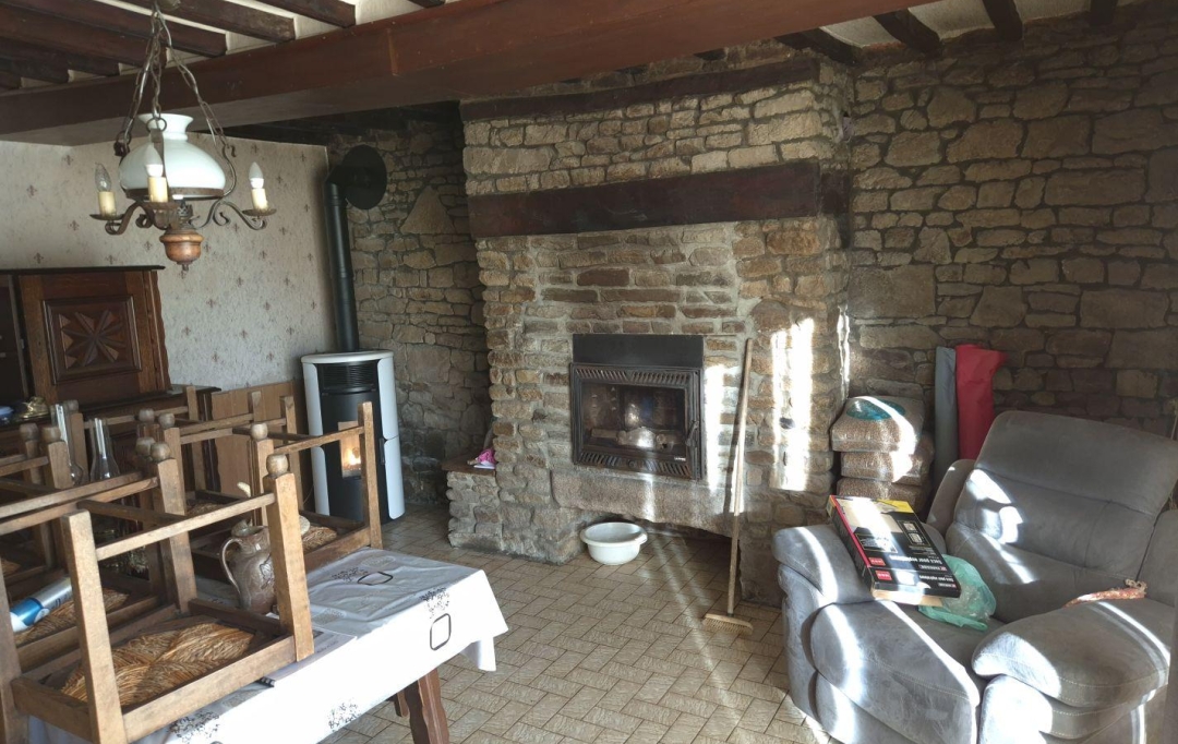 DG IMMOBILIER : House | LANDELLES-ET-COUPIGNY (14380) | 74 m2 | 128 400 € 