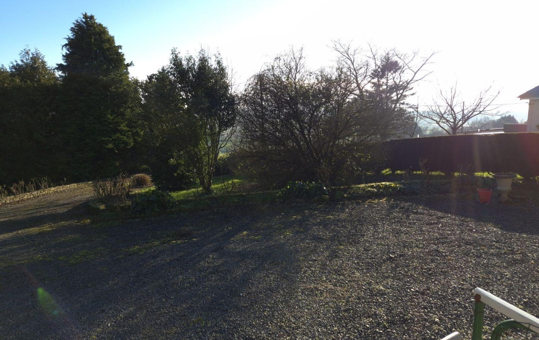 DG IMMOBILIER : House | LANDELLES-ET-COUPIGNY (14380) | 74 m2 | 128 400 € 