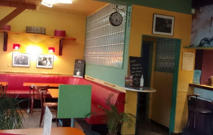  DG IMMOBILIER Commerces | VIRE (14500) | 424 m2 | 192 000 € 
